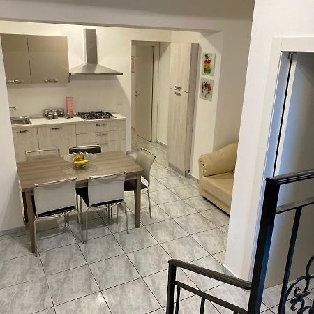 Ag Sweet Apartment Ρέτζιο ντι Καλάμπρια Εξωτερικό φωτογραφία