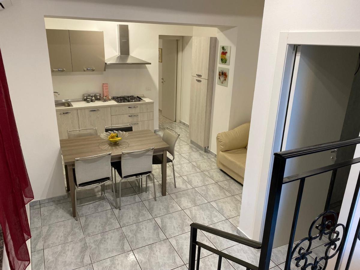 Ag Sweet Apartment Ρέτζιο ντι Καλάμπρια Εξωτερικό φωτογραφία